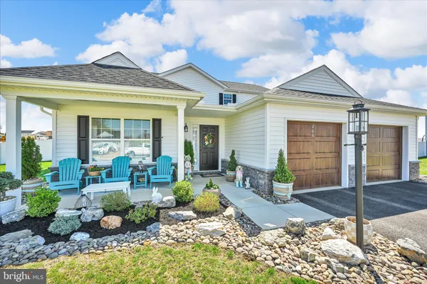 $519,900 | 266 Gardenia Lane, Lebanon, PA 17042