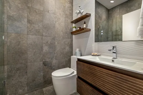 $900,000 | 11582 Red Dog Road, Nevada City, CA 95959