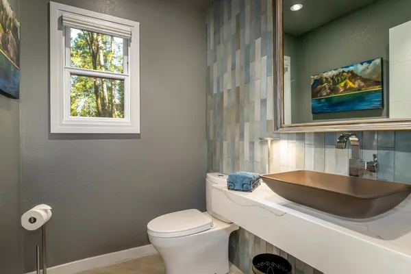 $900,000 | 11582 Red Dog Road, Nevada City, CA 95959