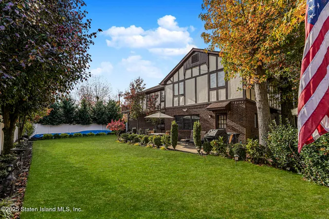 $1,349,900 | 159 Aspinwall Street | Tottenville