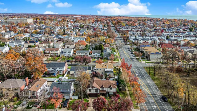 $1,349,900 | 159 Aspinwall Street | Tottenville