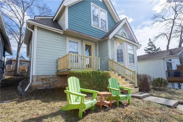 $364,900 | 3629 State Line Road, Kansas City, MO 64111
