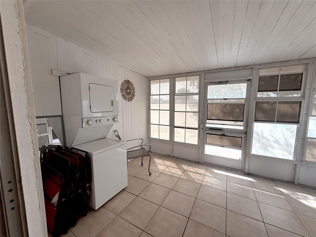 12611 1st Isle Hudson, FL 34667 - Photo 16 of 35