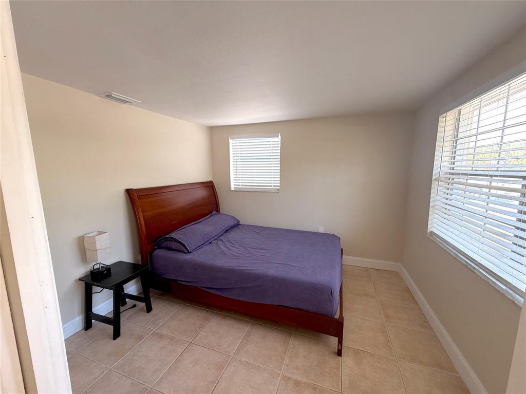 12611 1st Isle Hudson, FL 34667 - Photo 4 of 35