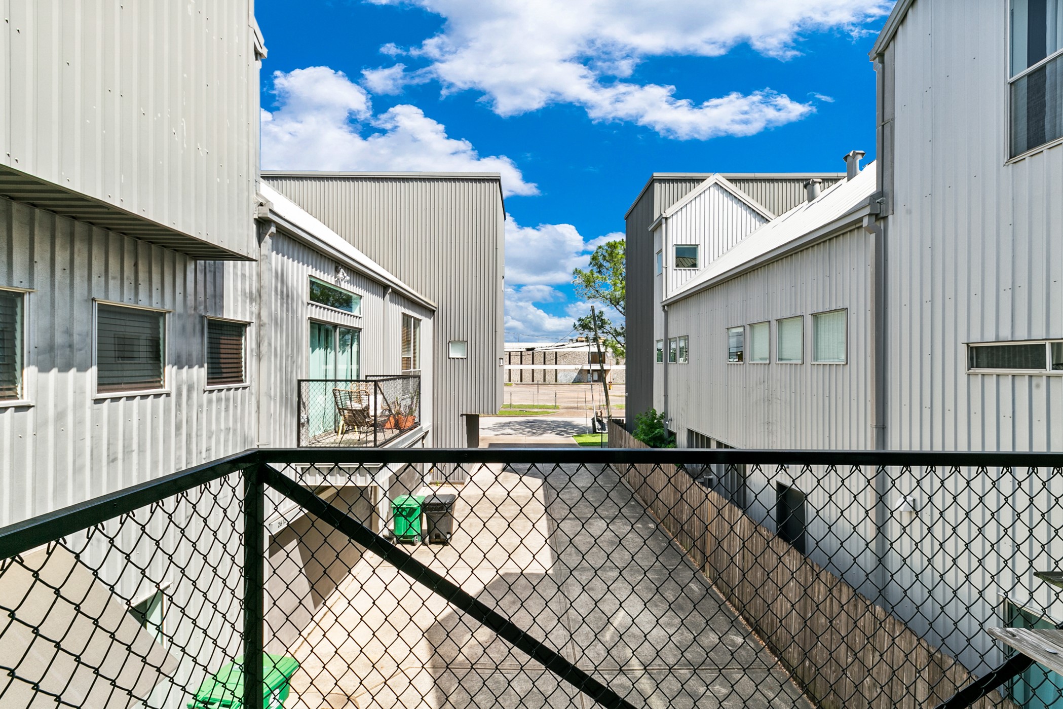 2614 Chenevert Street Houston, TX 77004 - Photo 22 of 34