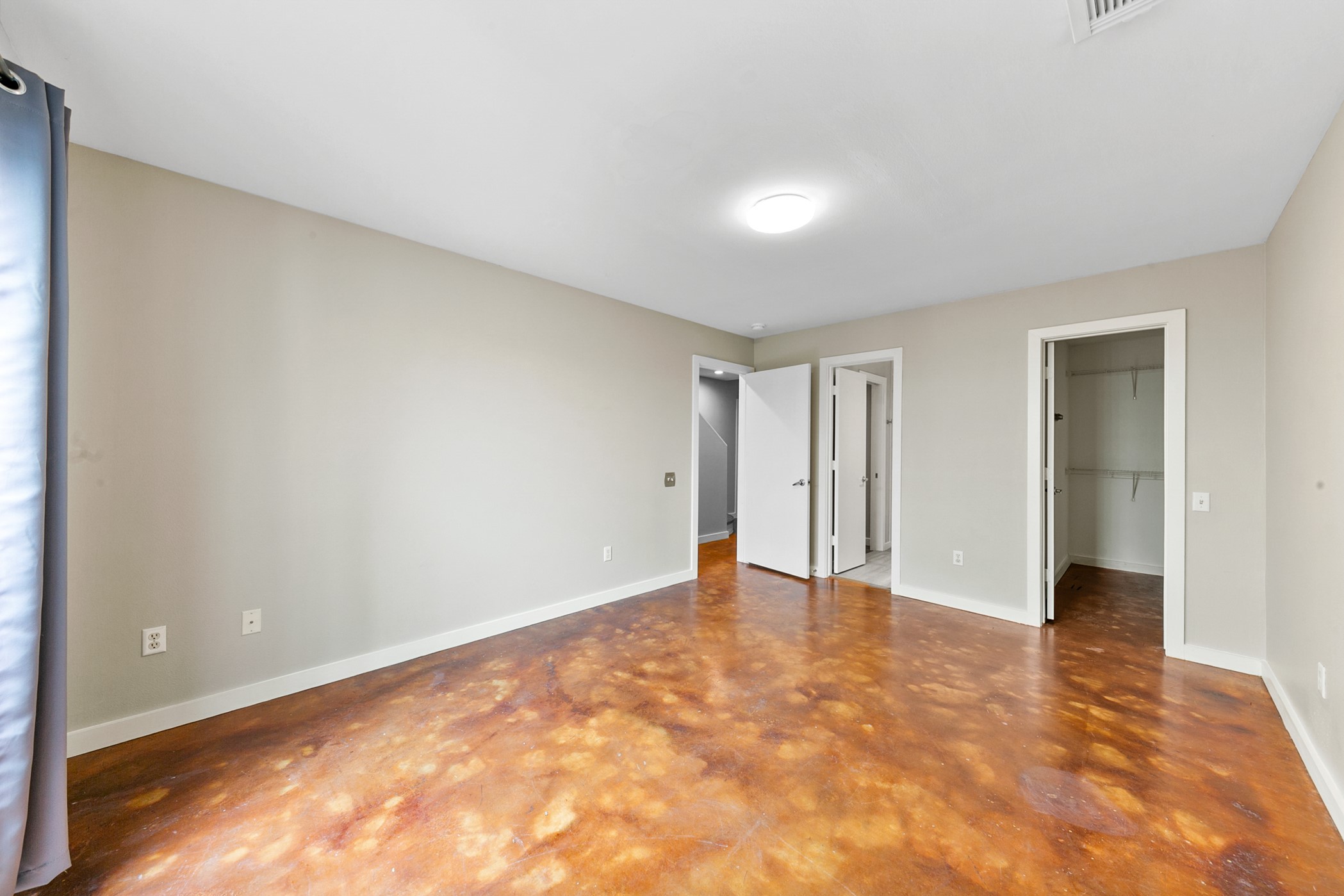 2614 Chenevert Street Houston, TX 77004 - Photo 8 of 34 a view of an empty room