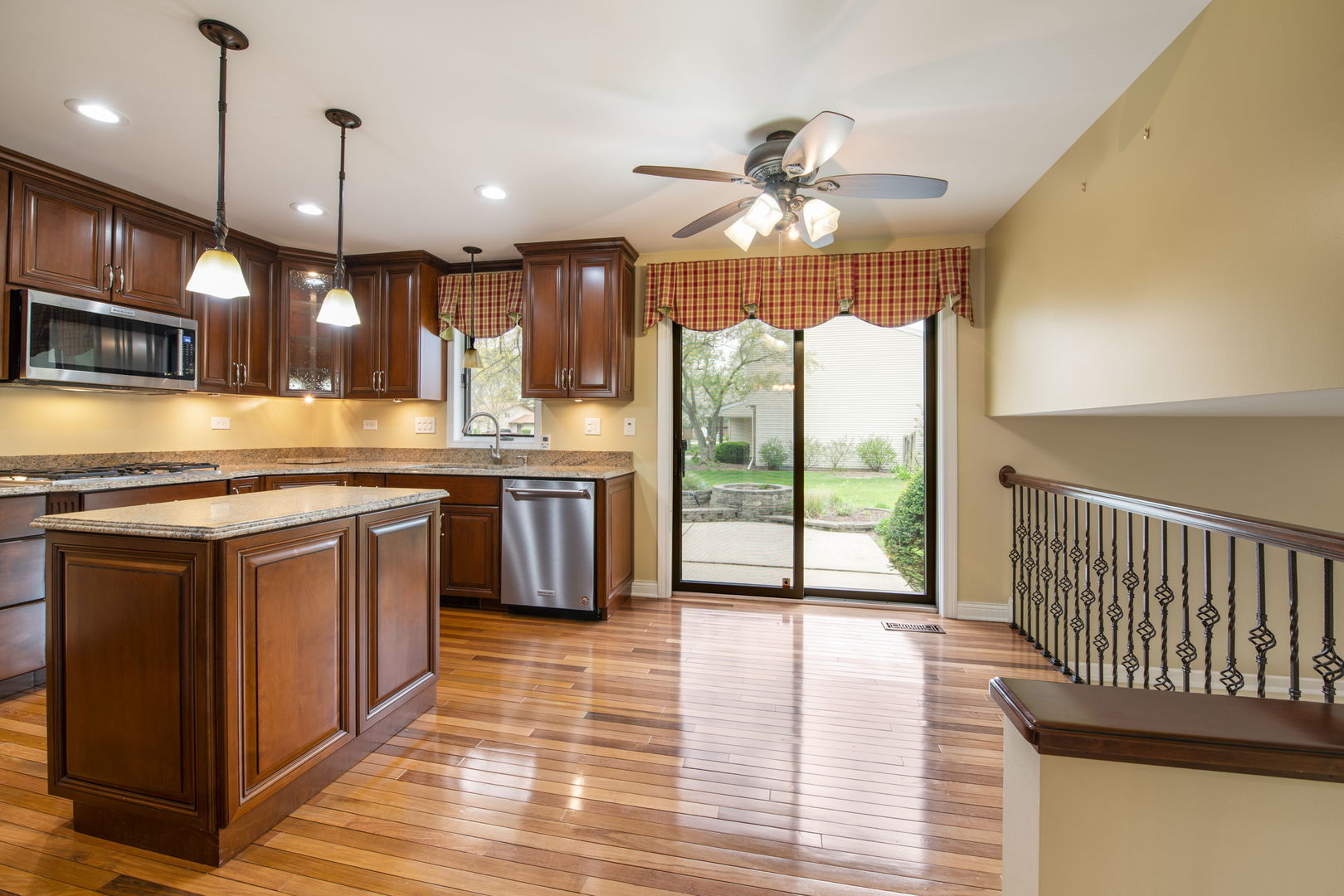 301 Greenfield Road Shorewood, IL 60404 - Photo 13 of 33