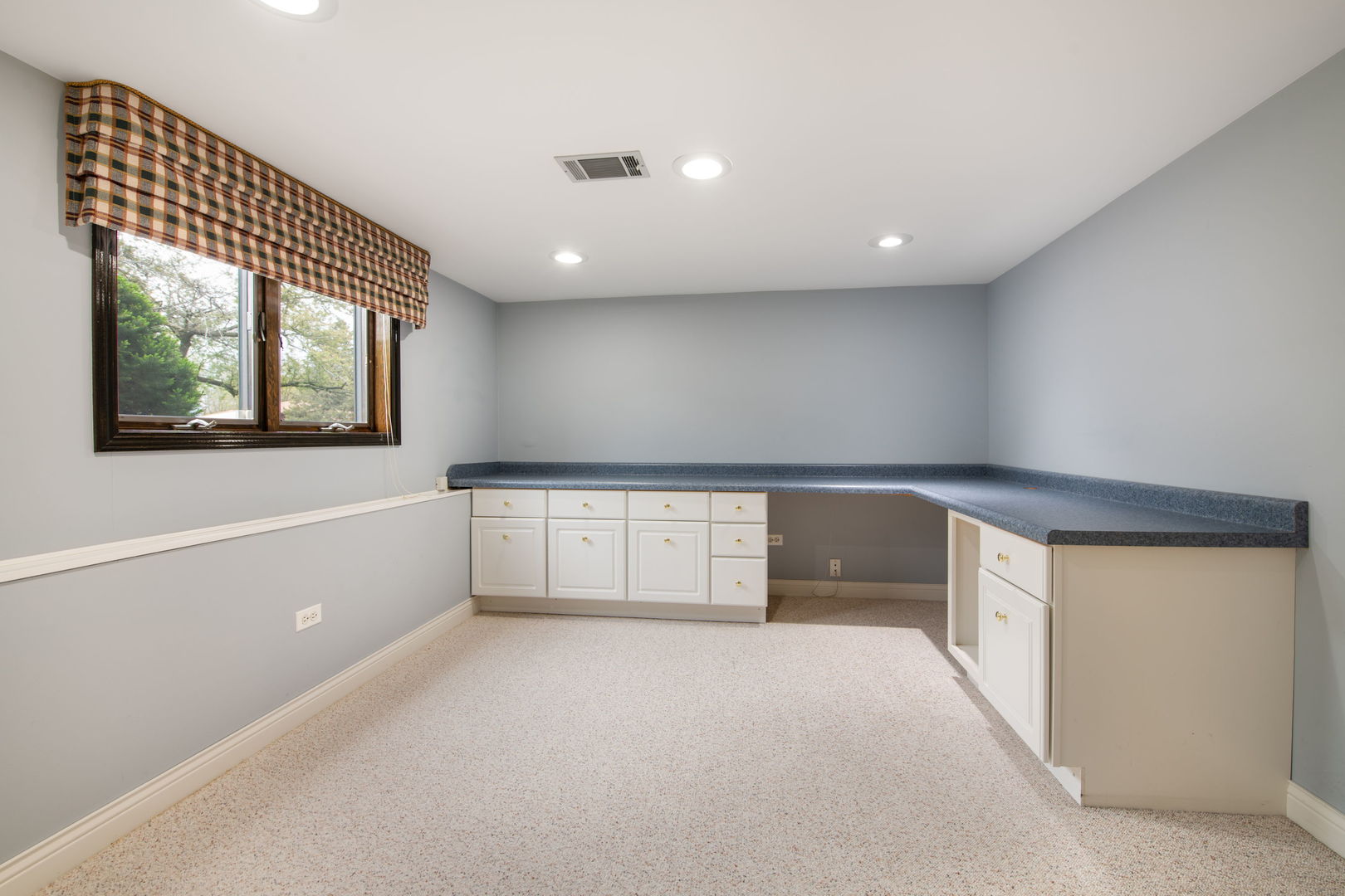 301 Greenfield Road Shorewood, IL 60404 - Photo 18 of 33