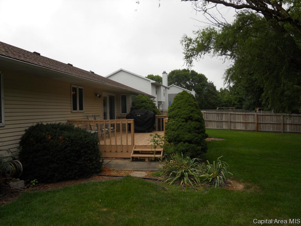 1808 Hunter Ridge Drive Springfield, IL 62704 - Photo 19 of 21 Gallery Image 19