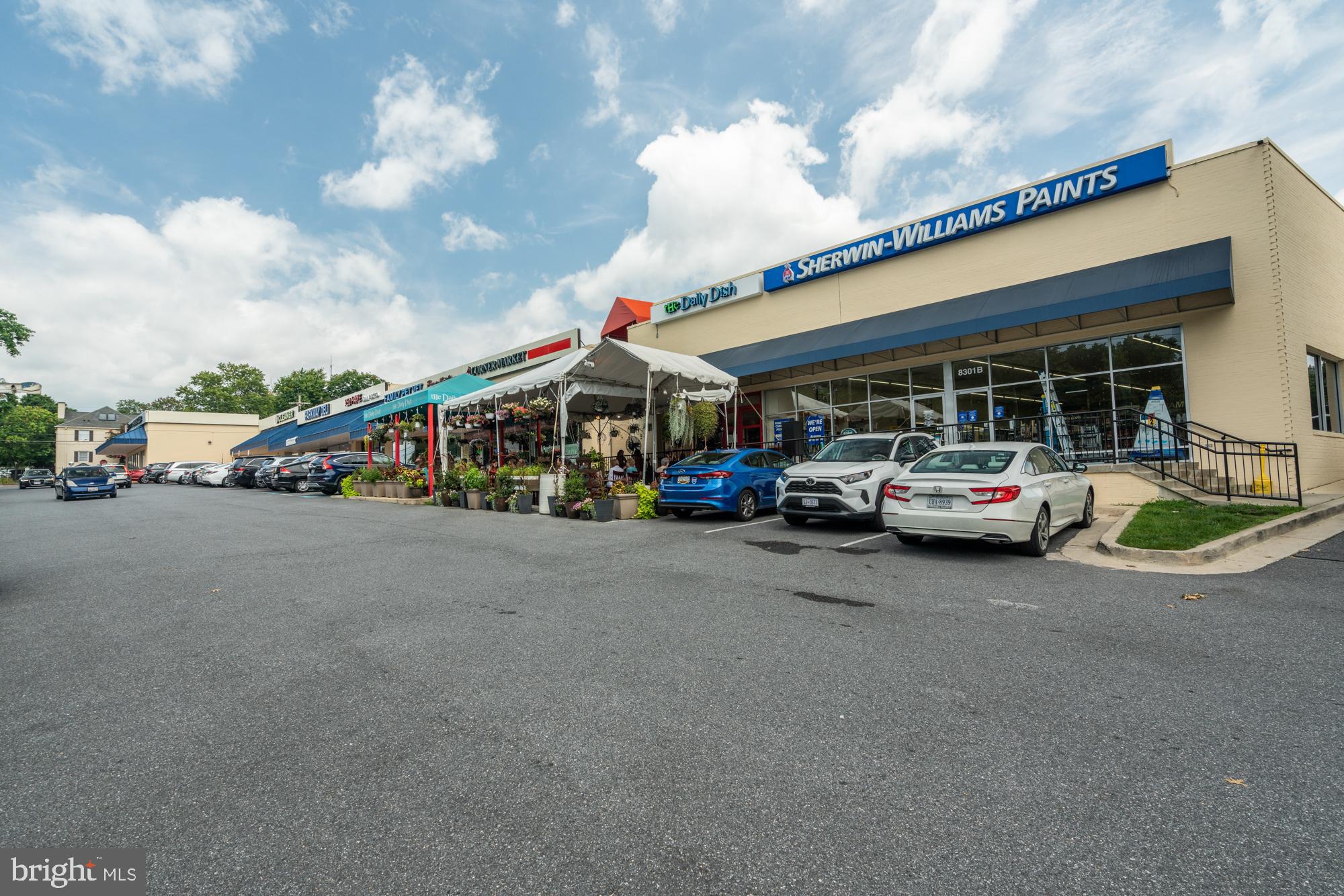 8205 Grubb Road, Unit G202 Silver Spring, MD 20910 - Photo 31 of 38 3 RESTAURANTS, HEALTH CLUB, GROCERY, CLEANERS MORE