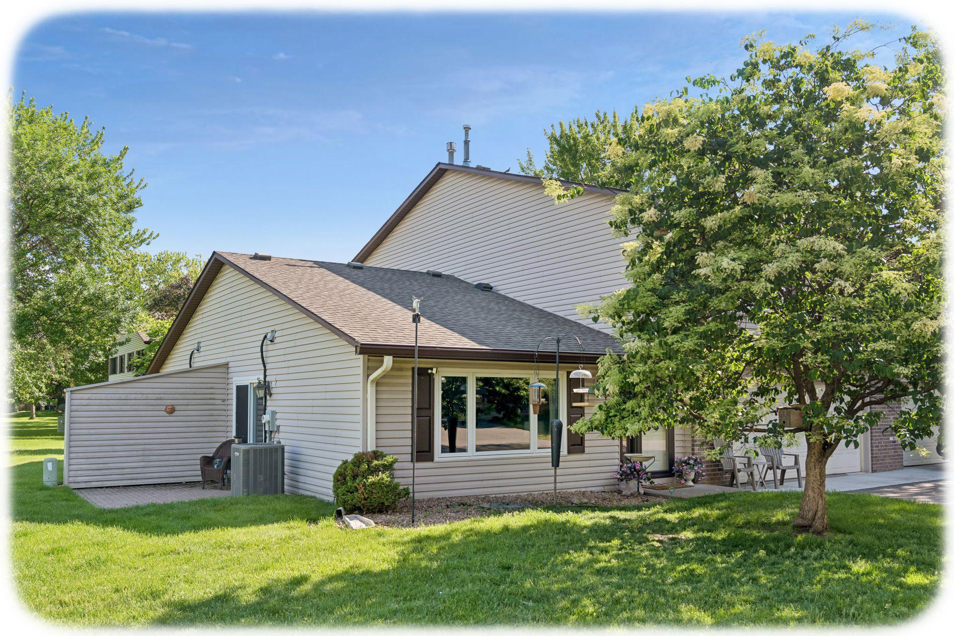 9558 Kingsview Lane North Maple Grove, MN 55369 - Photo 17 of 21