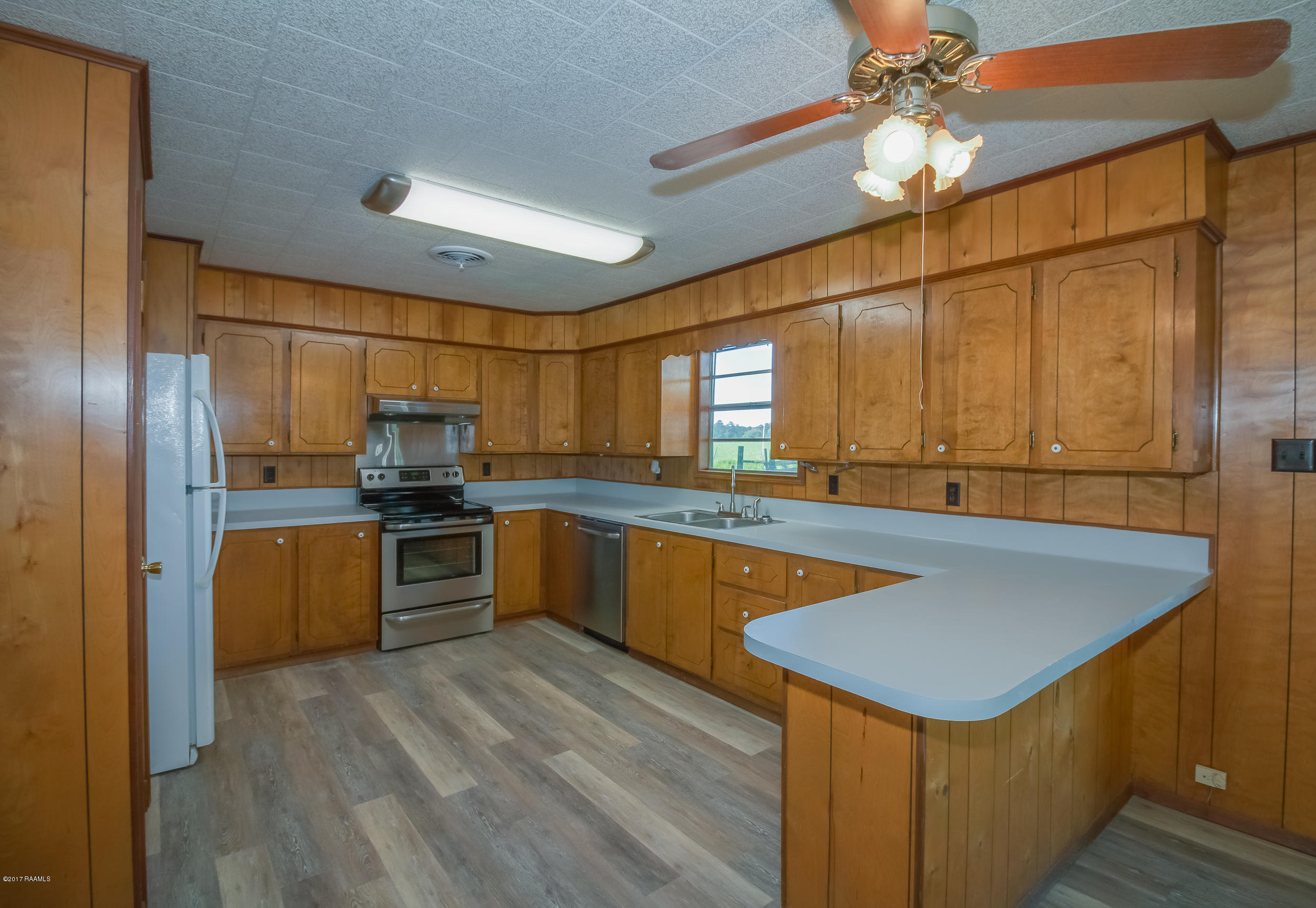107 Sensat Cove Road Egan, LA 70531 - Photo 15 of 39 IntSensat-5