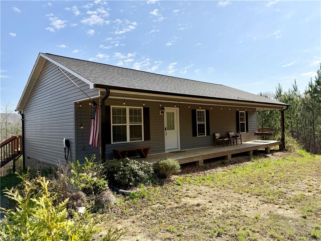 5280 Tabernacle School Road Asheboro, NC 27205 - Photo 2 of 22