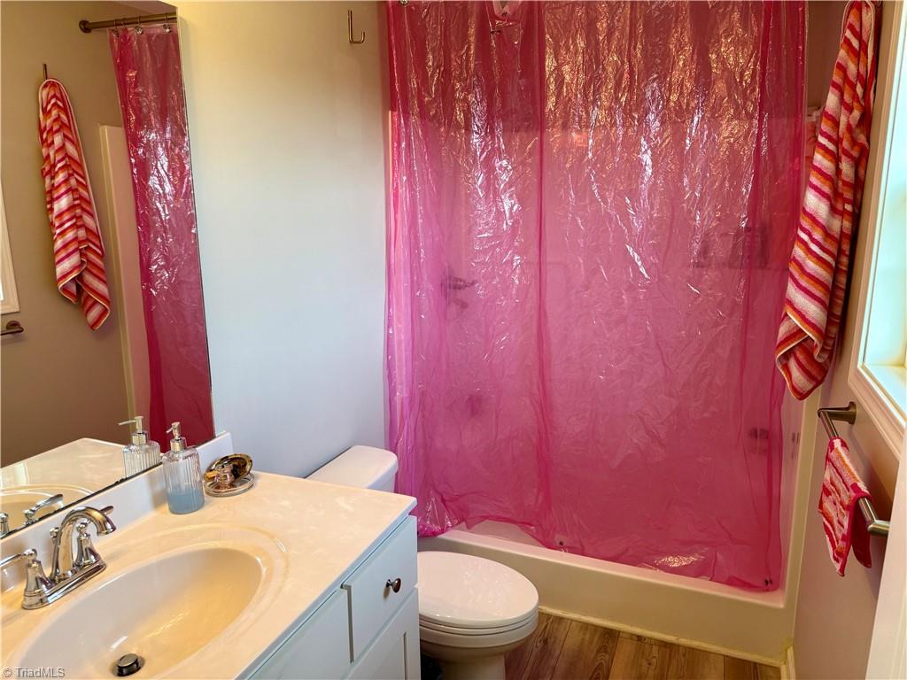 5280 Tabernacle School Road Asheboro, NC 27205 - Photo 7 of 22 Primary BA w/Walk In Shower