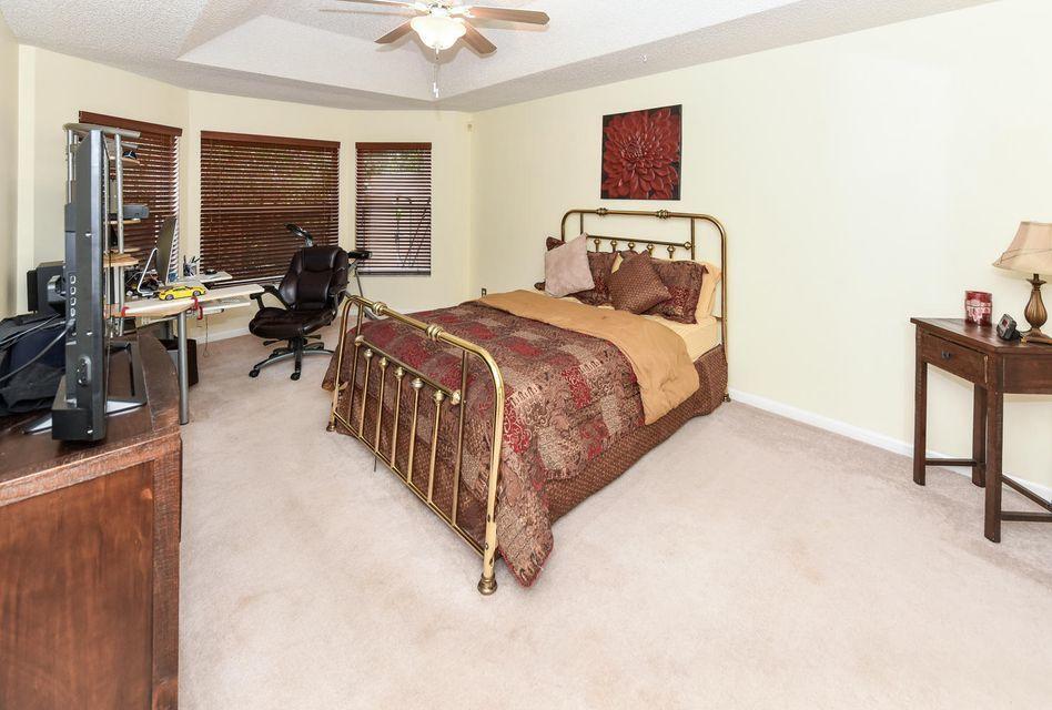 10903 Crescendo Circle Boca Raton, FL 33498 - Photo 14 of 49 9