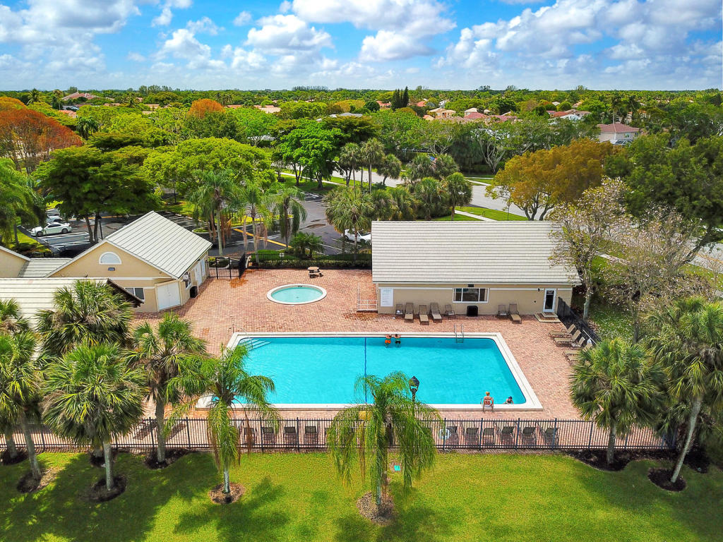 10903 Crescendo Circle Boca Raton, FL 33498 - Photo 46 of 49 31