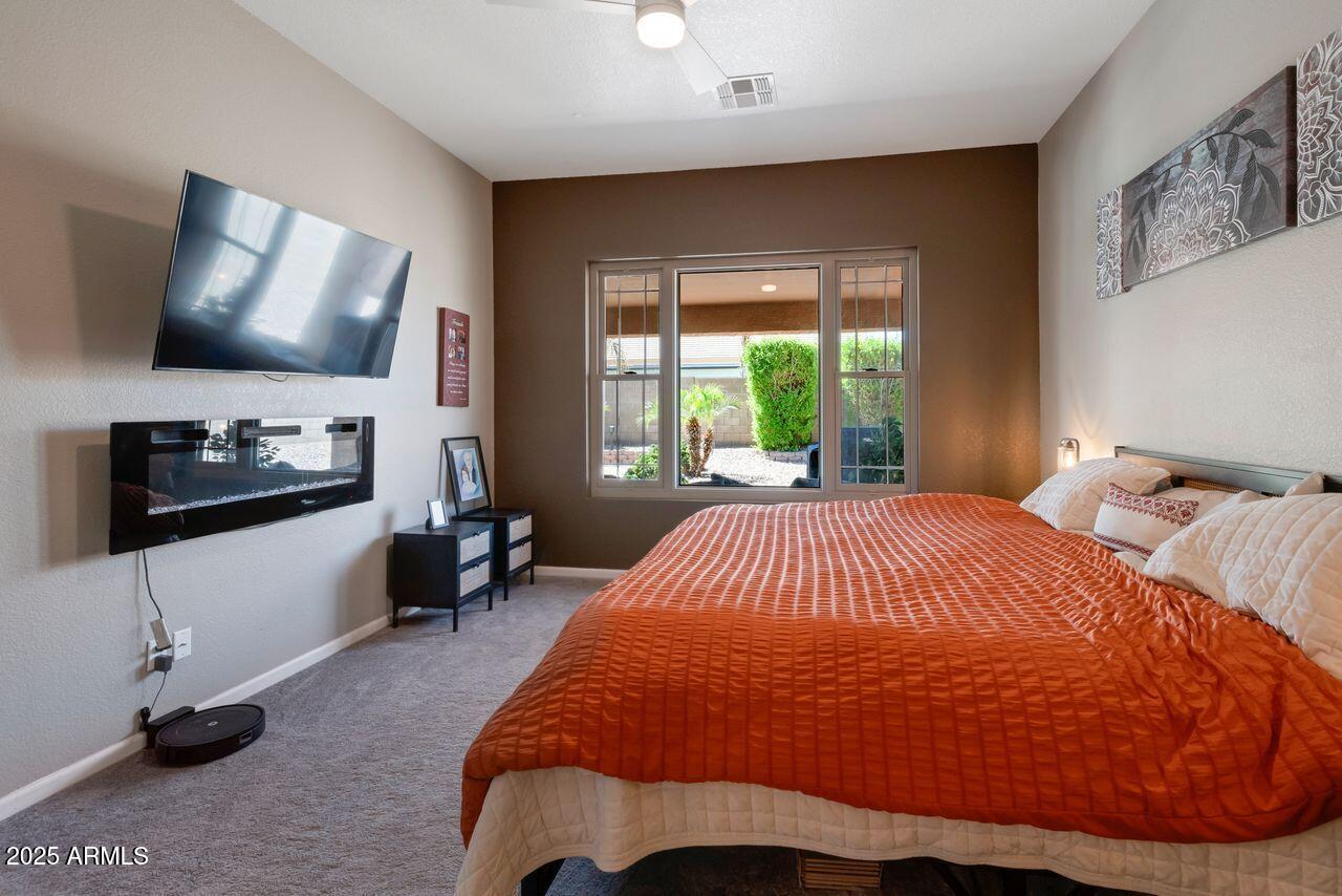 213 East Smoke Tree Road Gilbert, AZ 85296 - Photo 14 of 33 Qp-6062