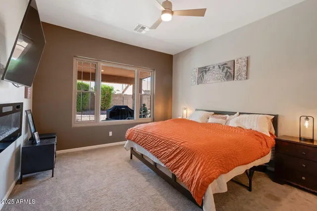 $549,000 | 213 East Smoke Tree Road, Gilbert, AZ 85296