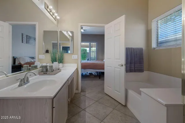 $549,000 | 213 East Smoke Tree Road, Gilbert, AZ 85296