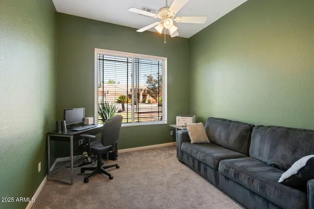 $549,000 | 213 East Smoke Tree Road, Gilbert, AZ 85296