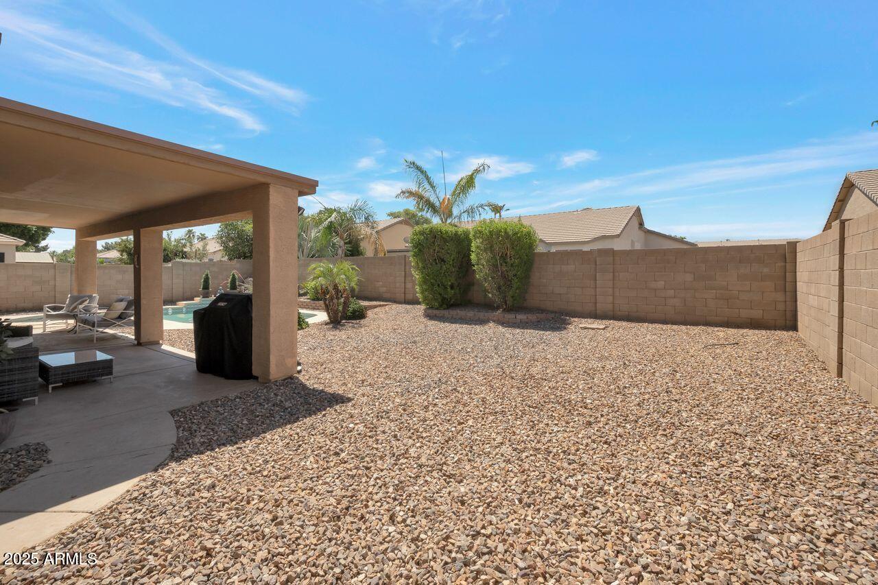 213 East Smoke Tree Road Gilbert, AZ 85296 - Photo 27 of 33 Qp-6179