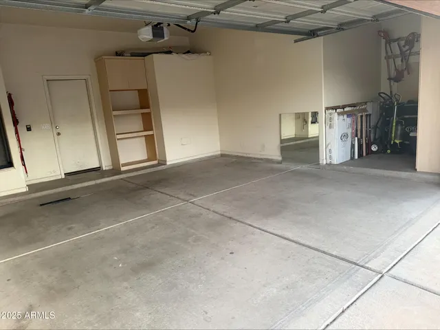 $549,000 | 213 East Smoke Tree Road, Gilbert, AZ 85296