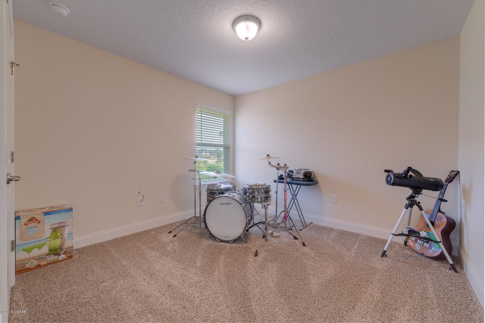 30 Turtle Ridge Drive Flagler Beach, FL 32136 - Photo 20 of 34 a view of a room with gym equipment