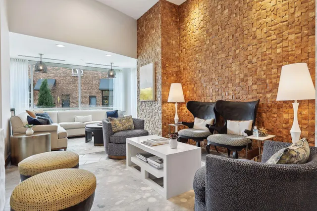 $899,000 | 3209 Galleria, Unit 905, Edina, MN 55435