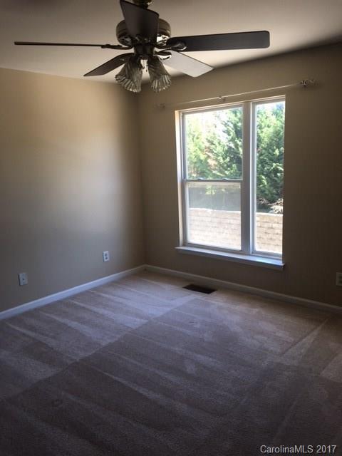 645 Raphael Place Charlotte, NC 28205 - Photo 7 of 8