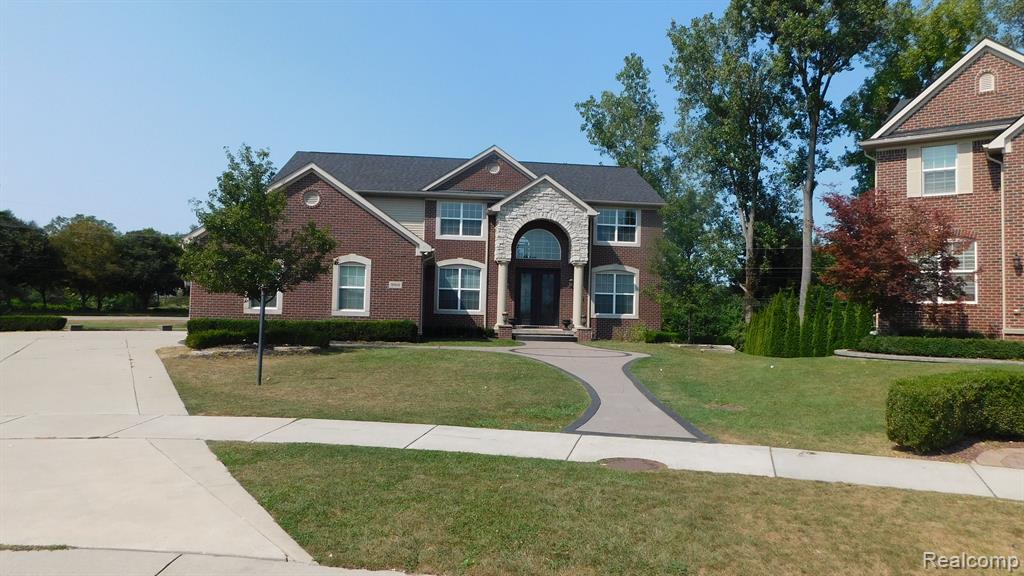 966 Monterey Ln. Rochester Hills, MI 48307 - Photo 1 of 79