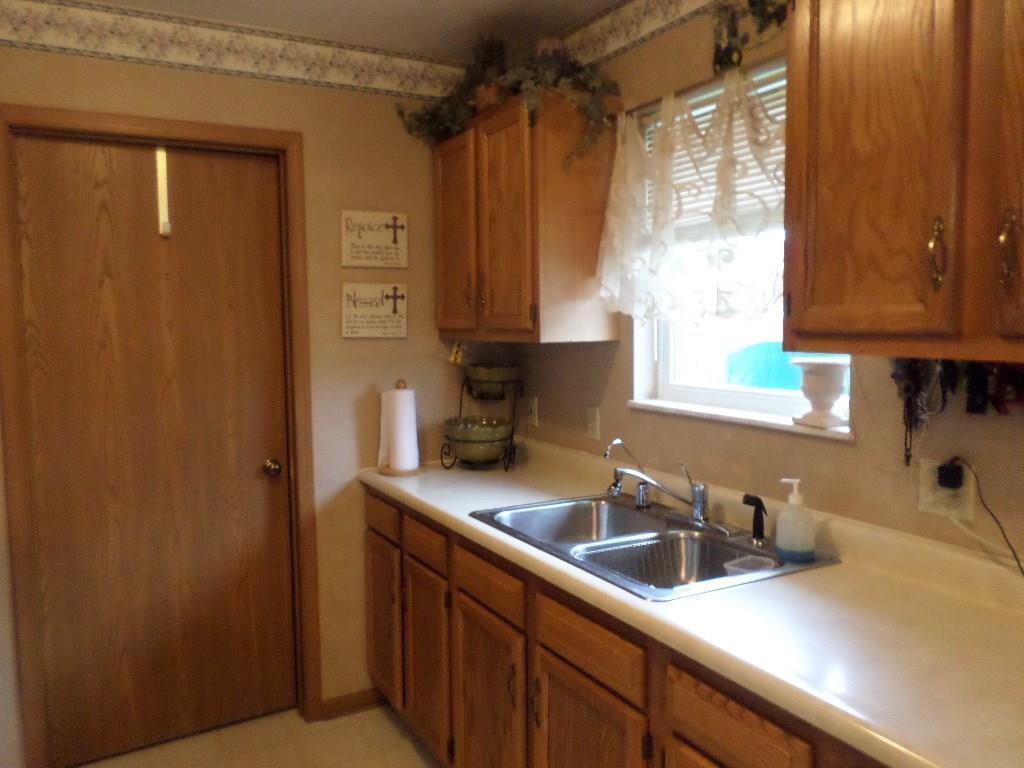 3302 Red Feather Road Sidney, OH 45365 - Photo 8 of 16 Gallery Image 8