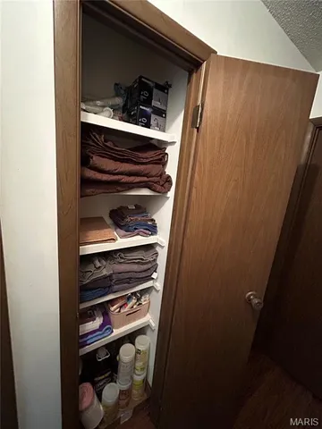 $1,112,000 | 314 County Road 212, Linn, MO 65051