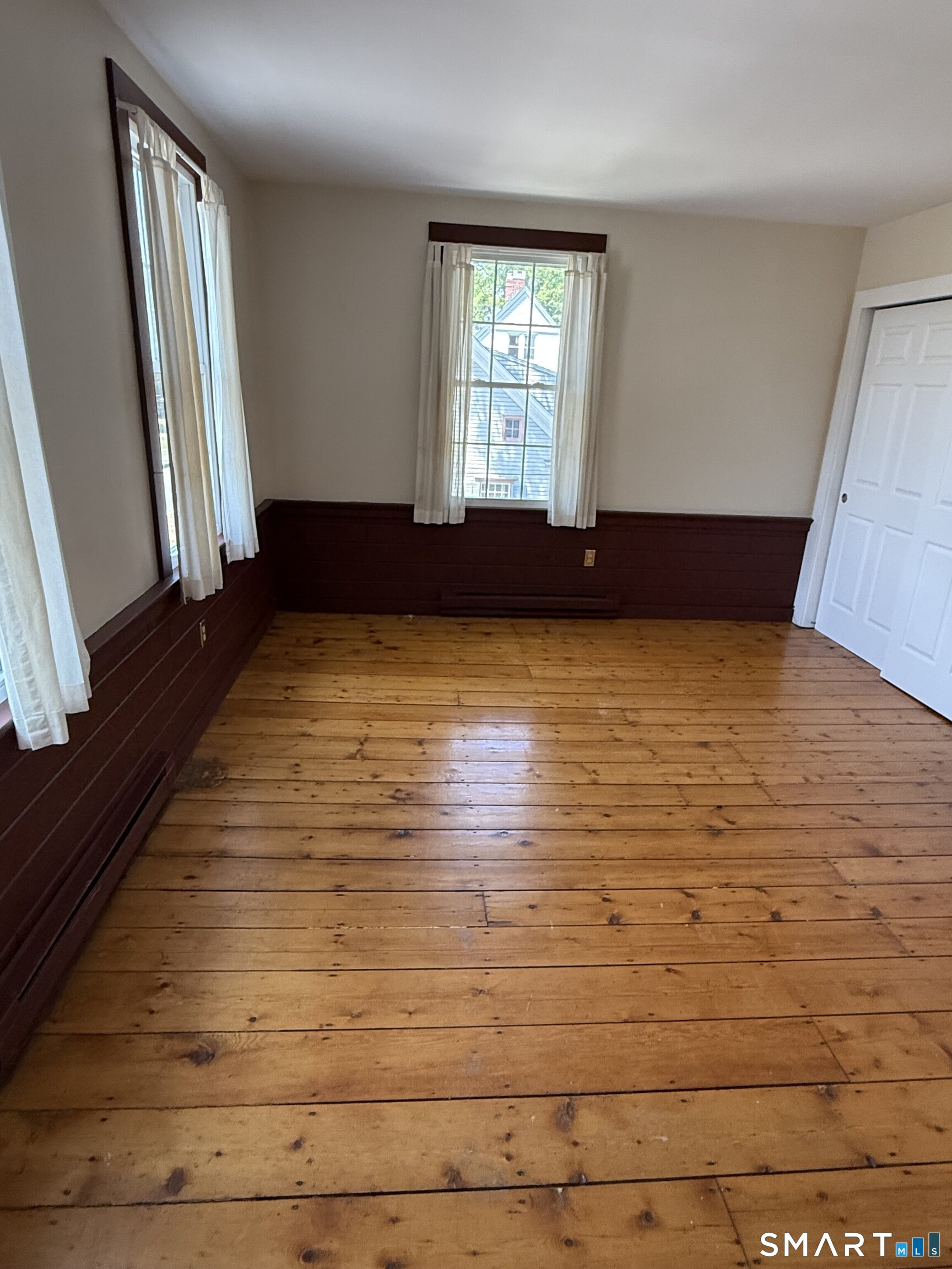 21 High Street, Unit B Clinton, CT 06413 - Photo 8 of 22