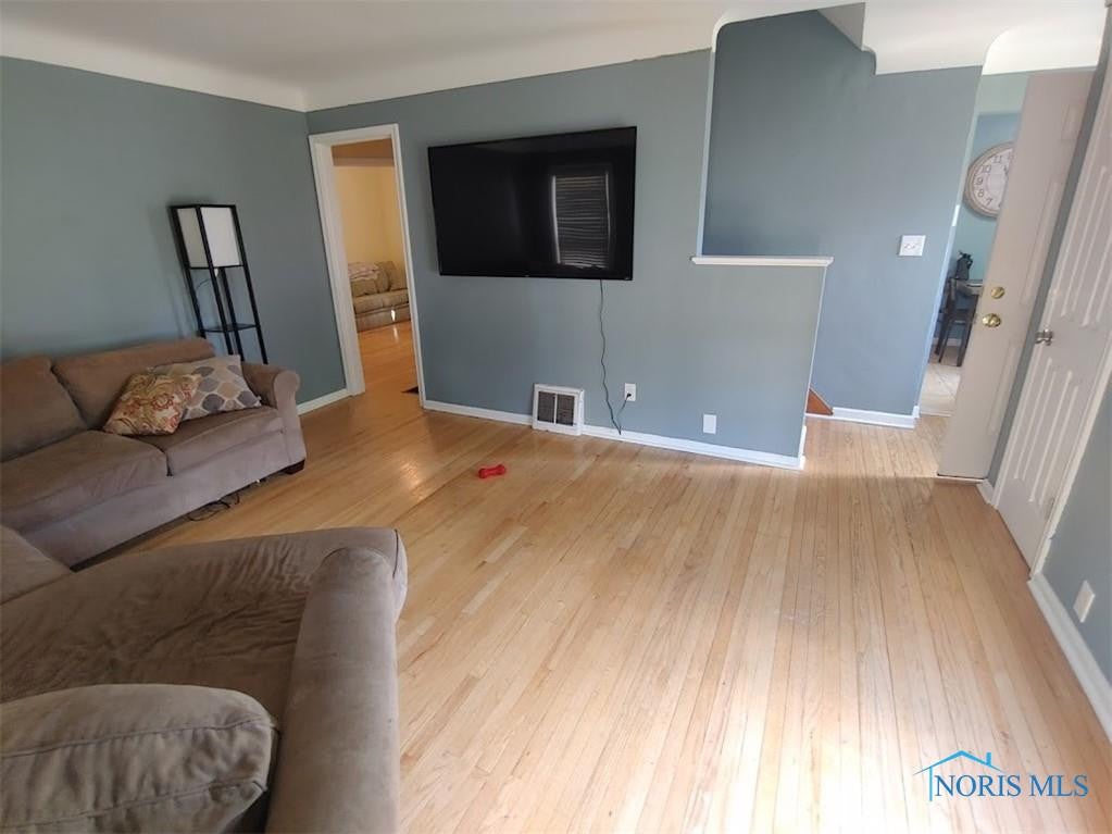 2552 Gracewood Road Toledo, OH 43613 - Photo 8 of 35 Gallery Image 8