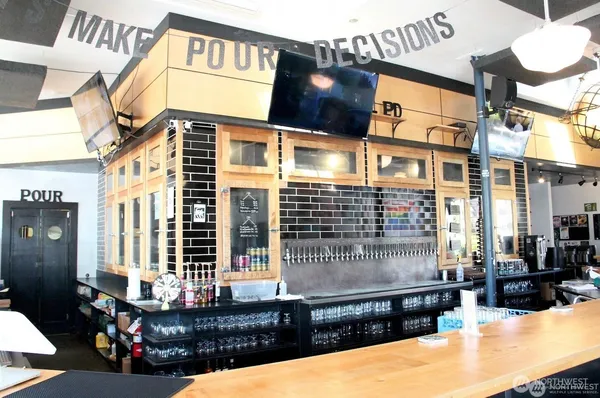 $7,215 | 8000 15th Avenue Northwest, Seattle, WA 98117