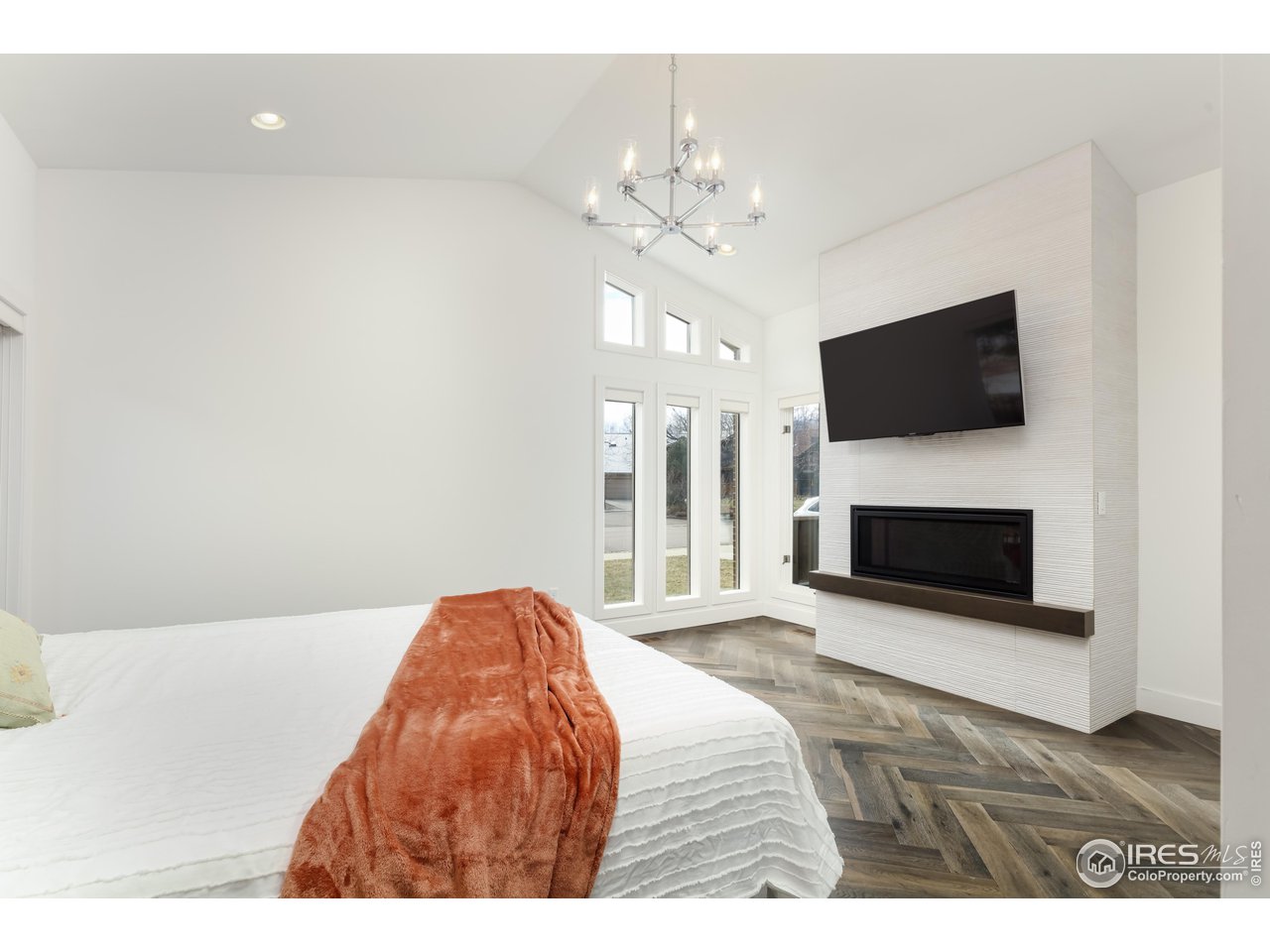 5315 Centennial Trail Boulder, CO 80303 - Photo 11 of 40 Luxurious primary suite with seating area at gas fireplace and the most spectacular bathroom and closet in all the land