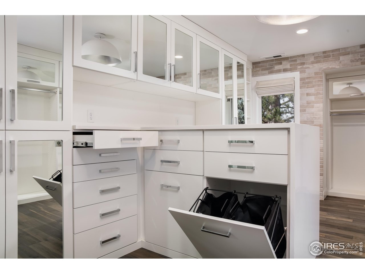 5315 Centennial Trail Boulder, CO 80303 - Photo 19 of 40 Tharp Cabinet company custom detailing throughout