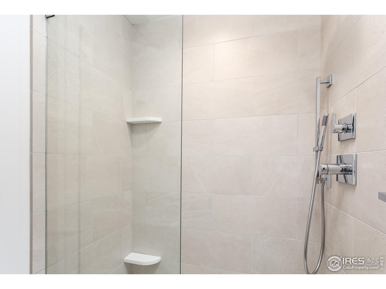 5315 Centennial Trail Boulder, CO 80303 - Photo 26 of 40 Gorgeous bathroom 2 across from bedroom 2