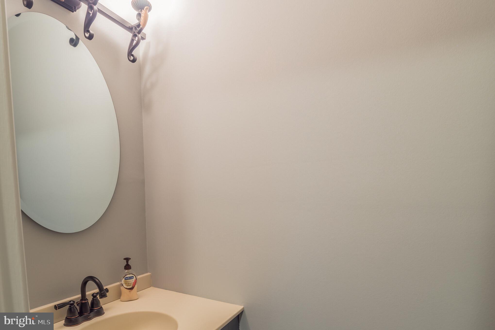 25 Langhorne Road Chalfont, PA 18914 - Photo 11 of 22 Powder Room