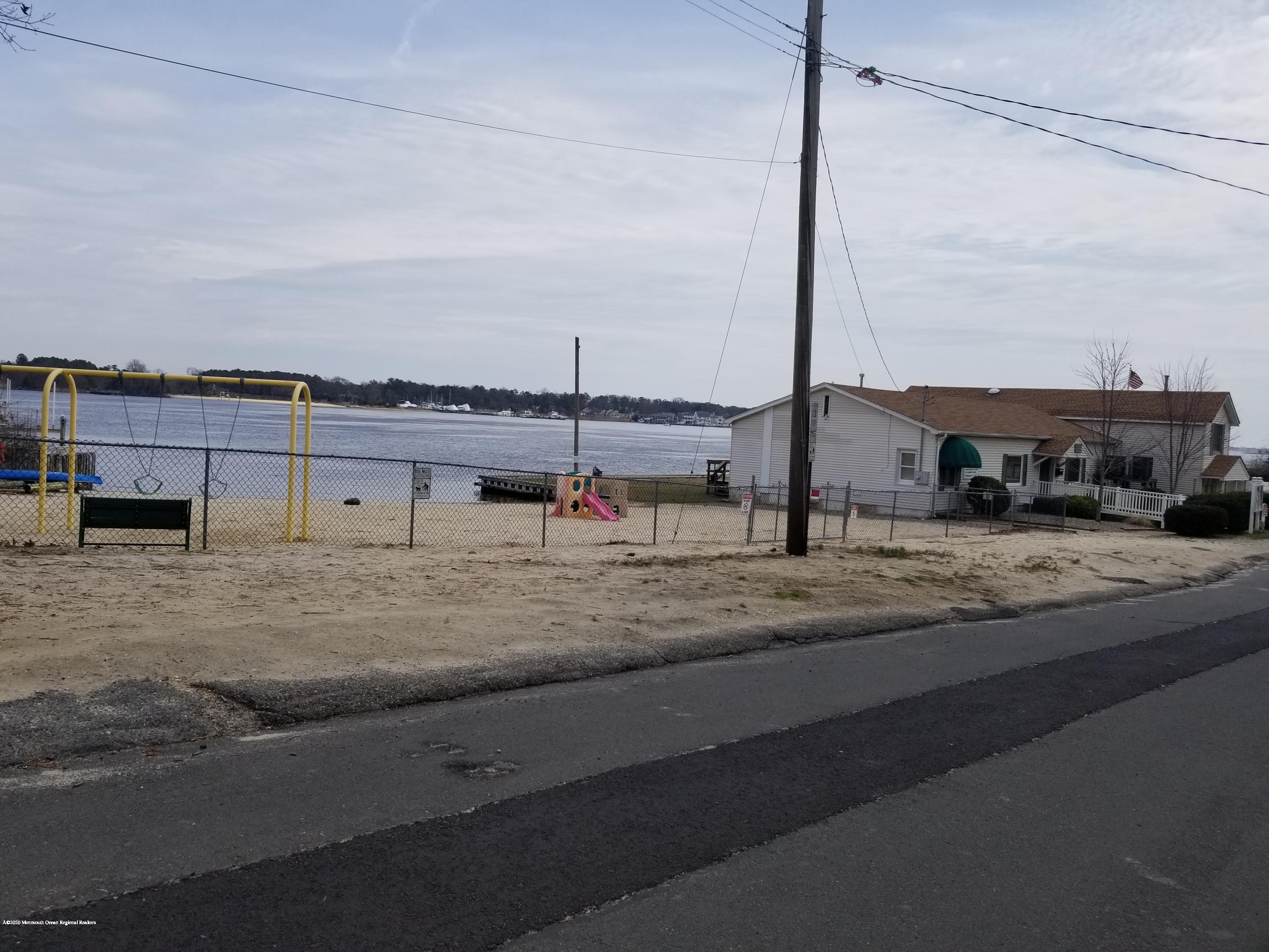 73 Pinehurst Road Brick, NJ 08723 - Photo 18 of 27 cu11