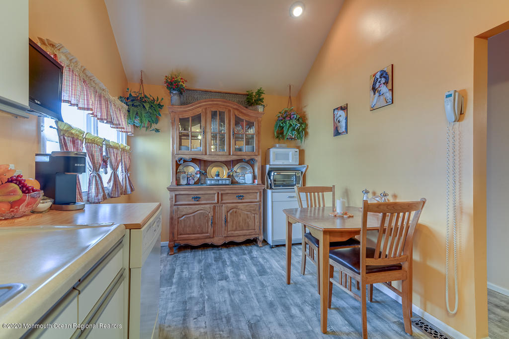 73 Pinehurst Road Brick, NJ 08723 - Photo 8 of 27 cu21