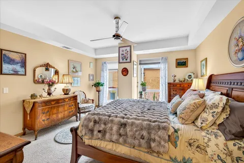 $735,000 | 125 North Hamilton Street, Unit 601, Madison, WI 53703