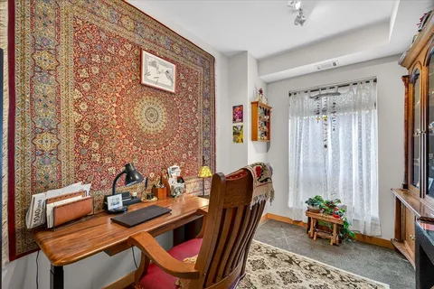 $735,000 | 125 North Hamilton Street, Unit 601, Madison, WI 53703