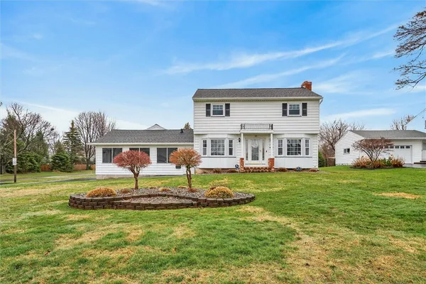 $349,900 | 297 Edgemere Drive, Greece, NY 14612