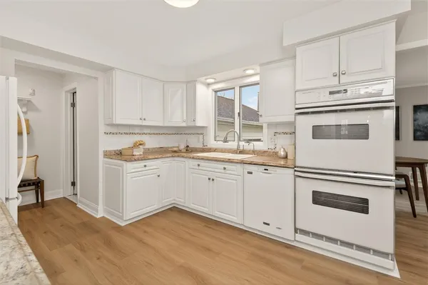 $349,900 | 297 Edgemere Drive, Greece, NY 14612