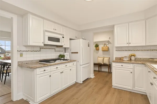 $349,900 | 297 Edgemere Drive, Greece, NY 14612