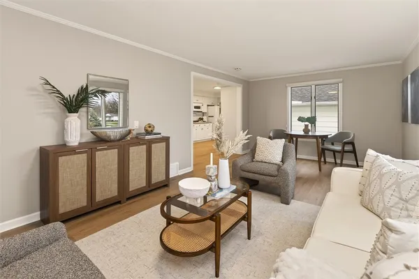 $349,900 | 297 Edgemere Drive, Greece, NY 14612