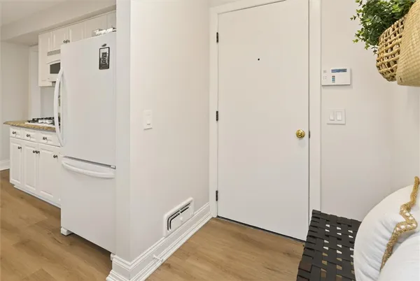 $349,900 | 297 Edgemere Drive, Greece, NY 14612