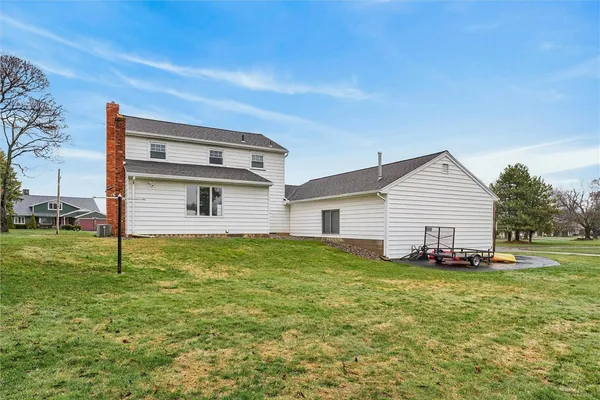 $349,900 | 297 Edgemere Drive, Greece, NY 14612