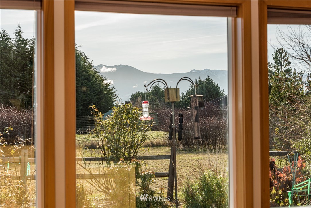 168 Lotzgesell Road Sequim, WA 98382 - Photo 16 of 40